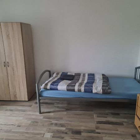 Gss18 1-Og Moeblierte Wohnung In Oebisfelde Dış mekan fotoğraf
