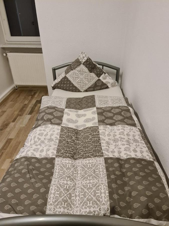 Gss18 1-Og Moeblierte Wohnung In Oebisfelde Dış mekan fotoğraf